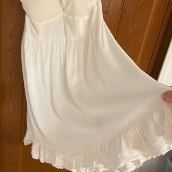 Vintage mini sundress in white with padded bustier. Multi strap - Picture 8 of 11